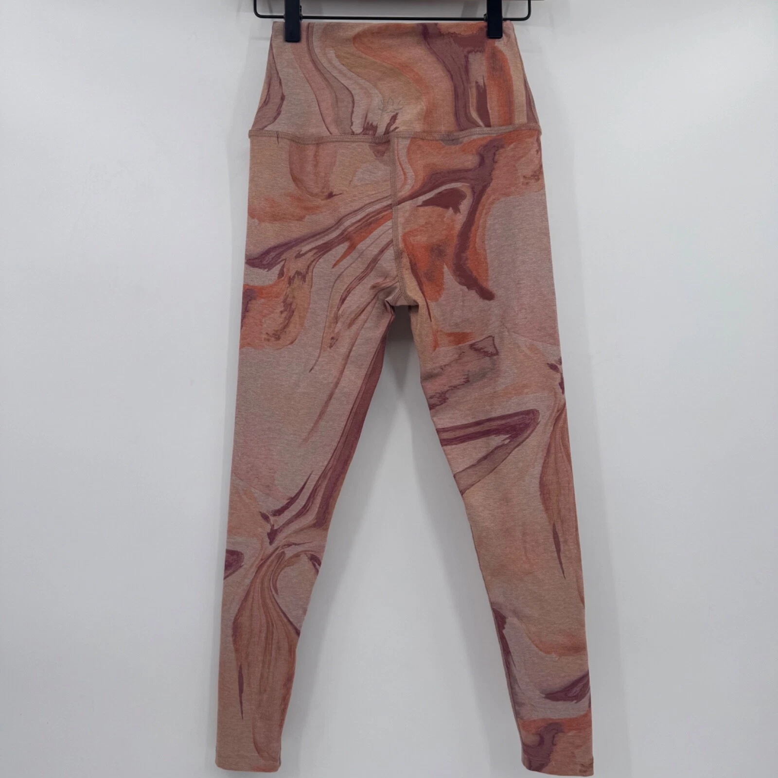 beyond-yoga artsy ankle cropped gym workout comfy leggings