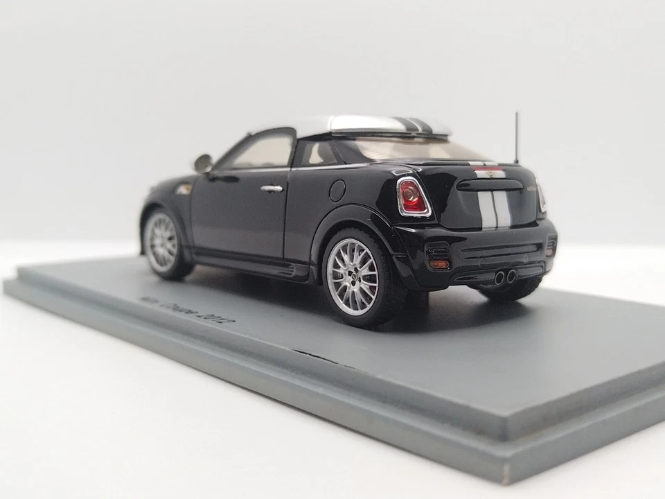 Spark 1/43 Mini Coupe 2012 Black. Very Rare!  - Image 3 of 4