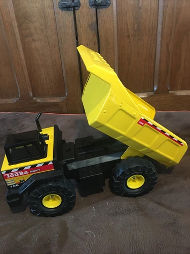 Vintage Tonka Mighty 768 Metal Large 17" Dump Truck 1999 Hasbro - XMB 975 Tires