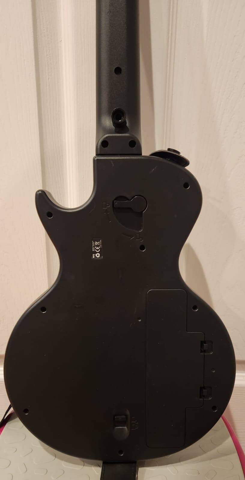 Guitar Hero LES PAUL Guitar Controller w/Strap (Nintendo Wii) eBay