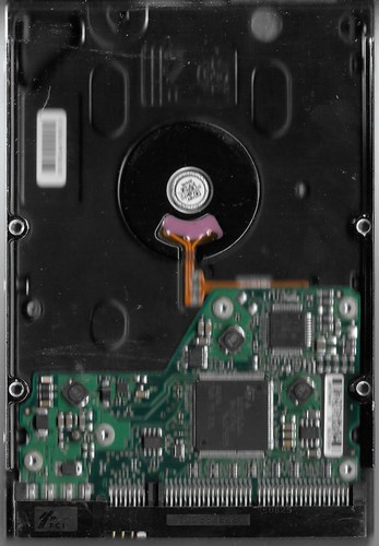 Seagate ST3120814A 120GB IDE Hard Drive P/N: 9BD03C-301 F/W: 2AAA WU - Picture 2 of 2