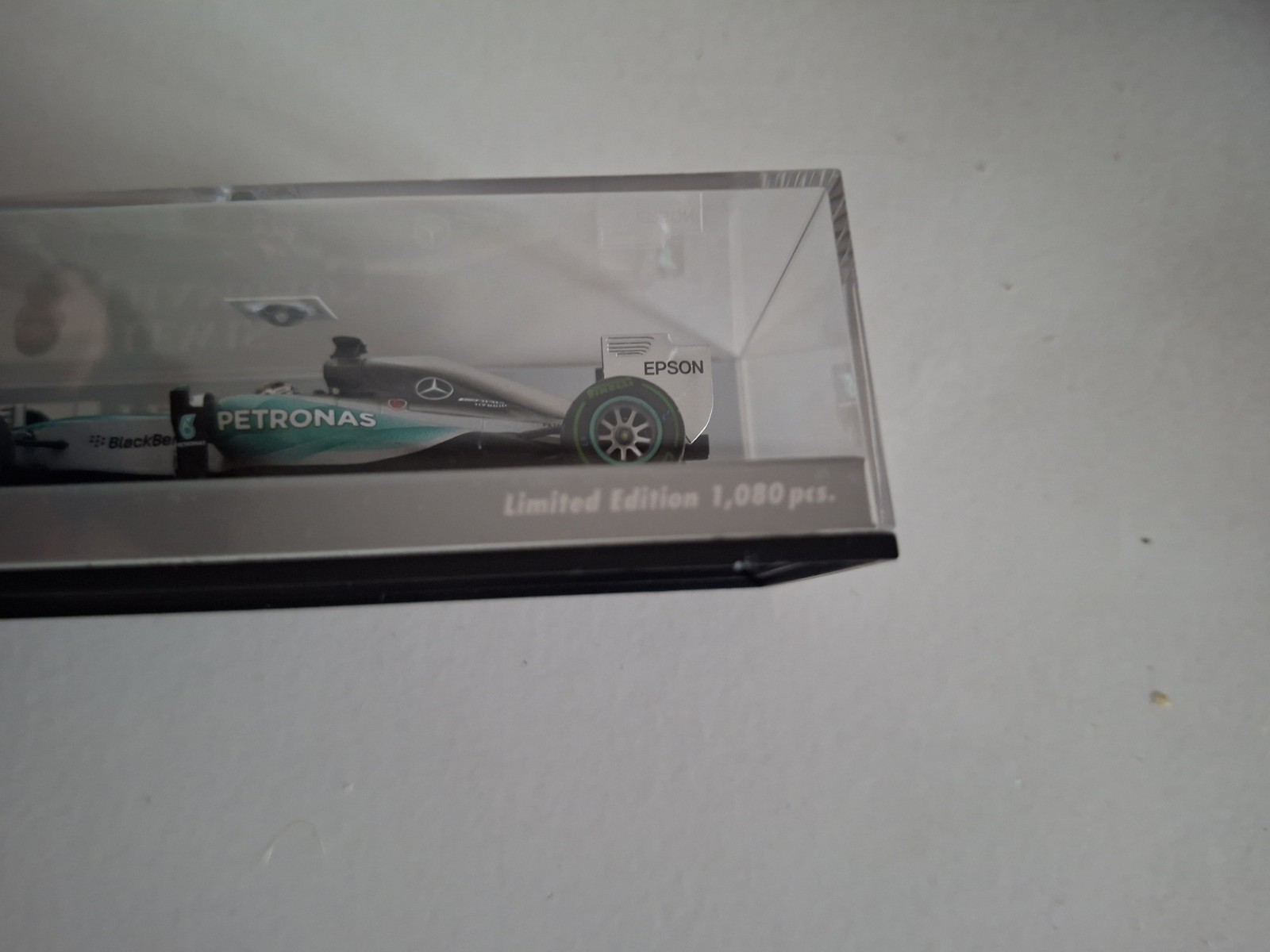Picture 4 of 8