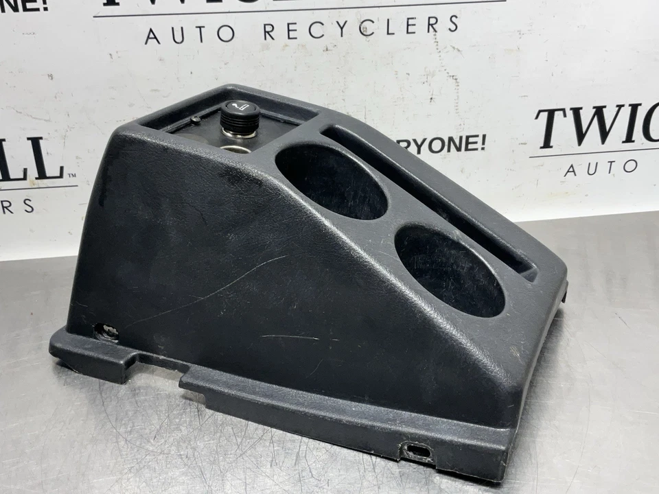Geo Tracker Suzuki Sidekick 1989-1998 consola central portavasos bisel de ajuste OEM Foto 3 de 4