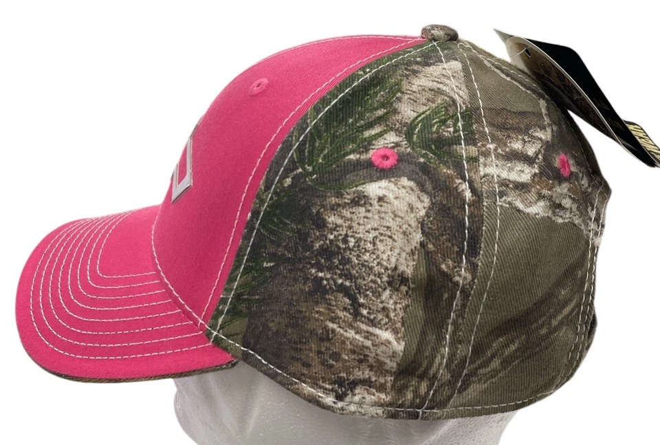 NWT Ladies Pink Chevrolet Chevy Bowtie Realtree Camo Adjustable Cap Hat - Image 2 of 4