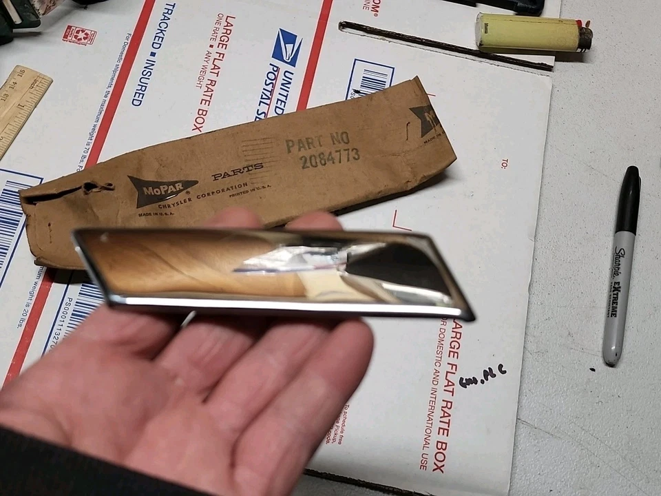 Plymouth Dodge 1960 1961 nuevo cuarto izquierdo cromo cinturón moldura 2084773 MOPAR OEM Foto 3 de 4