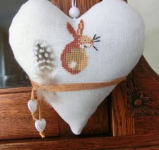 Stickbild Dekoherz Ostern Dahlbeck Frühling Kreuzstich point de croix