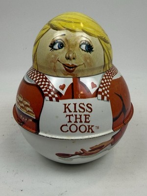 Bristol Ware Tin Kiss the Cook.  Made In USA  1983 Vintage Roly Poly