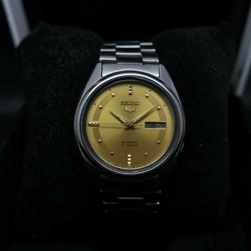 Vintage 1987 Seiko Automatic 7009-8042 Day Date Stainless Steel Japan Watch