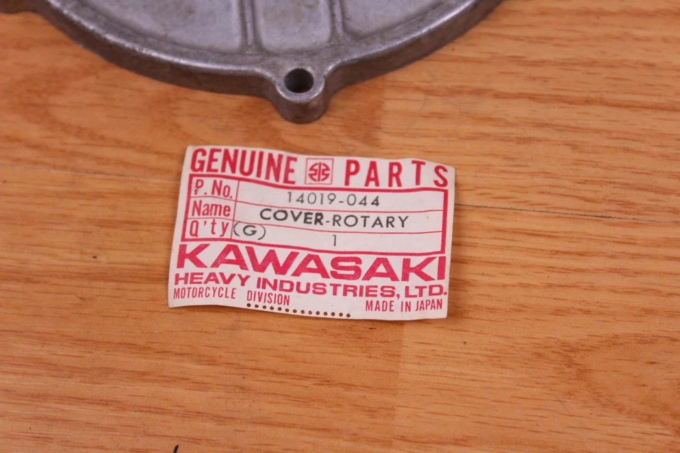 Cubierta de válvula giratoria Kawasaki F8 Bison 1971-1972 - 1970-1971 F5 Bighorn Foto 2 de 4