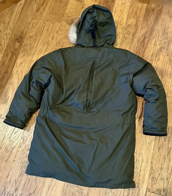 CABELA'S Premier Northern Goose Down Coyote Fur Trimmed