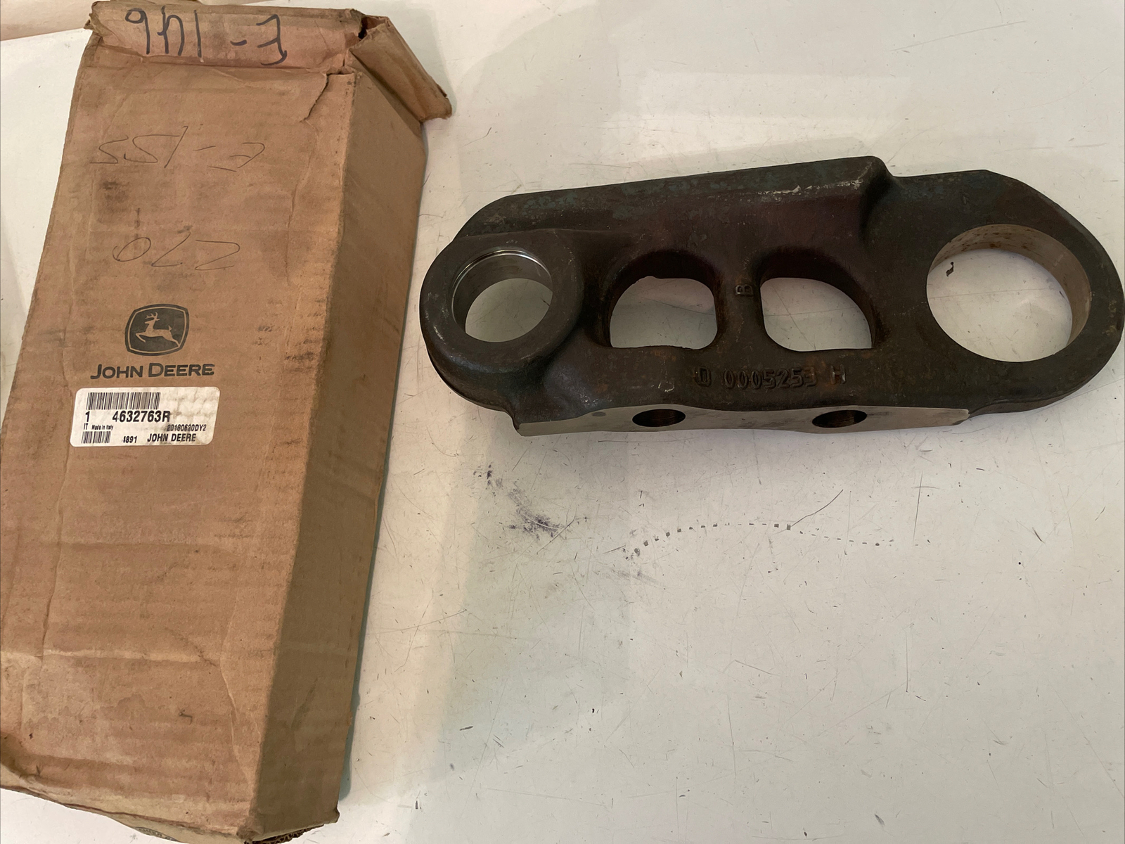 GENUINE JOHN DEERE TRACK LINK 0005253 NEW 4632763R OEM | eBay