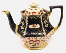 Vintage Imari Style Teapot by Lingard, Webster & Co.