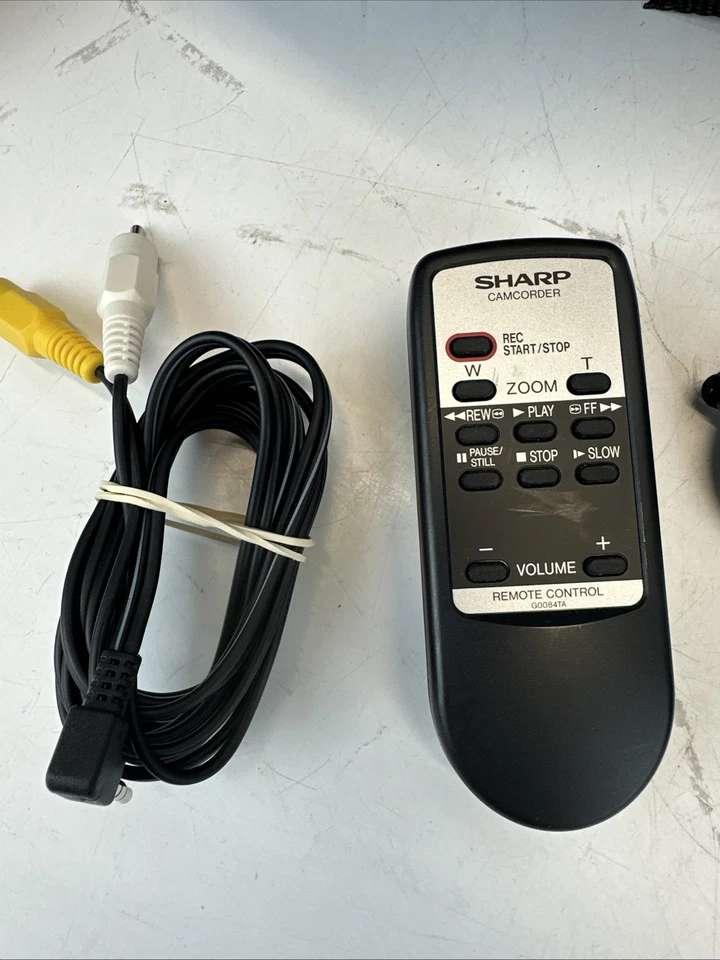 Sharp LCD Camcorder Model VL-AH160U Viewcam Hi8 w/ Battery, AC Adapter, Remote - Image 3 of 4