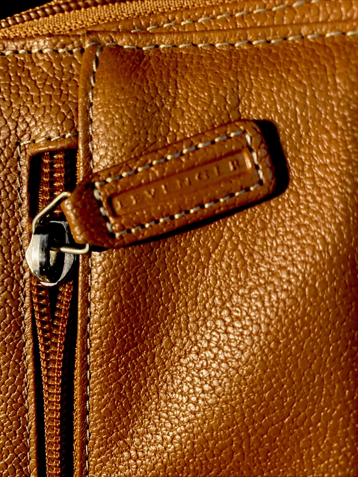 Levenger Laptop Holder Briefcase Leather Tan Gently used, not a