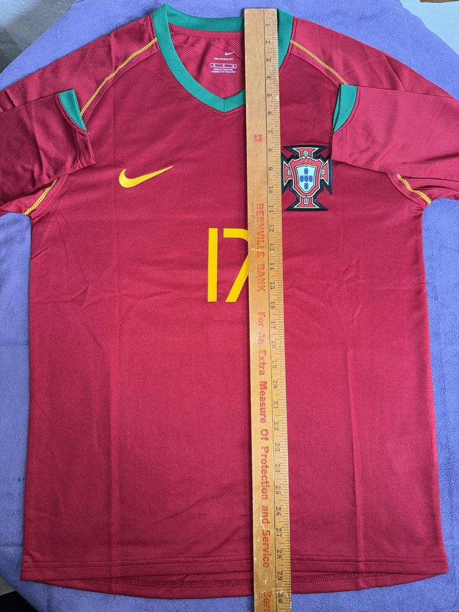 Portugal 2006 Home Football Long Sleeve Jersey Cristiano Portugal 2006 Home Football Long Sleeve Jersey Cristiano