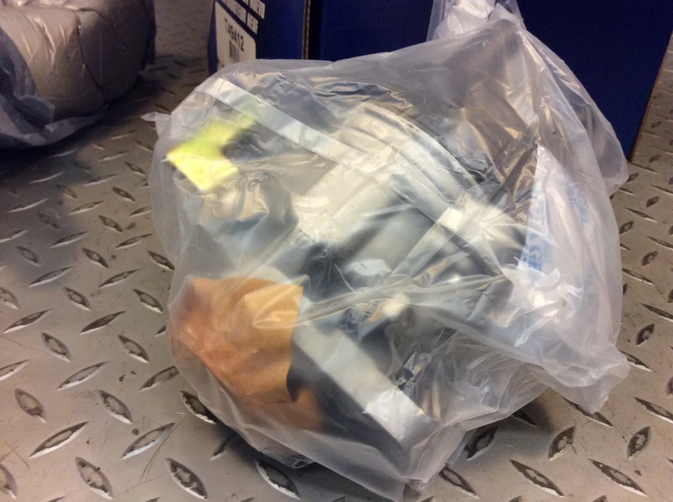 Se adapta a: 95-96 Eagle Summit Mitsubishi Mirage Plymouth Colt Carquest Distributor Foto 2 de 4