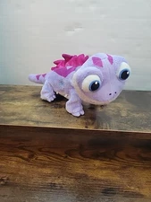 Disney Frozen 2 Plush Bruni Walk & Glow Fire Spirit Lizard Animated Sound T2 Wks