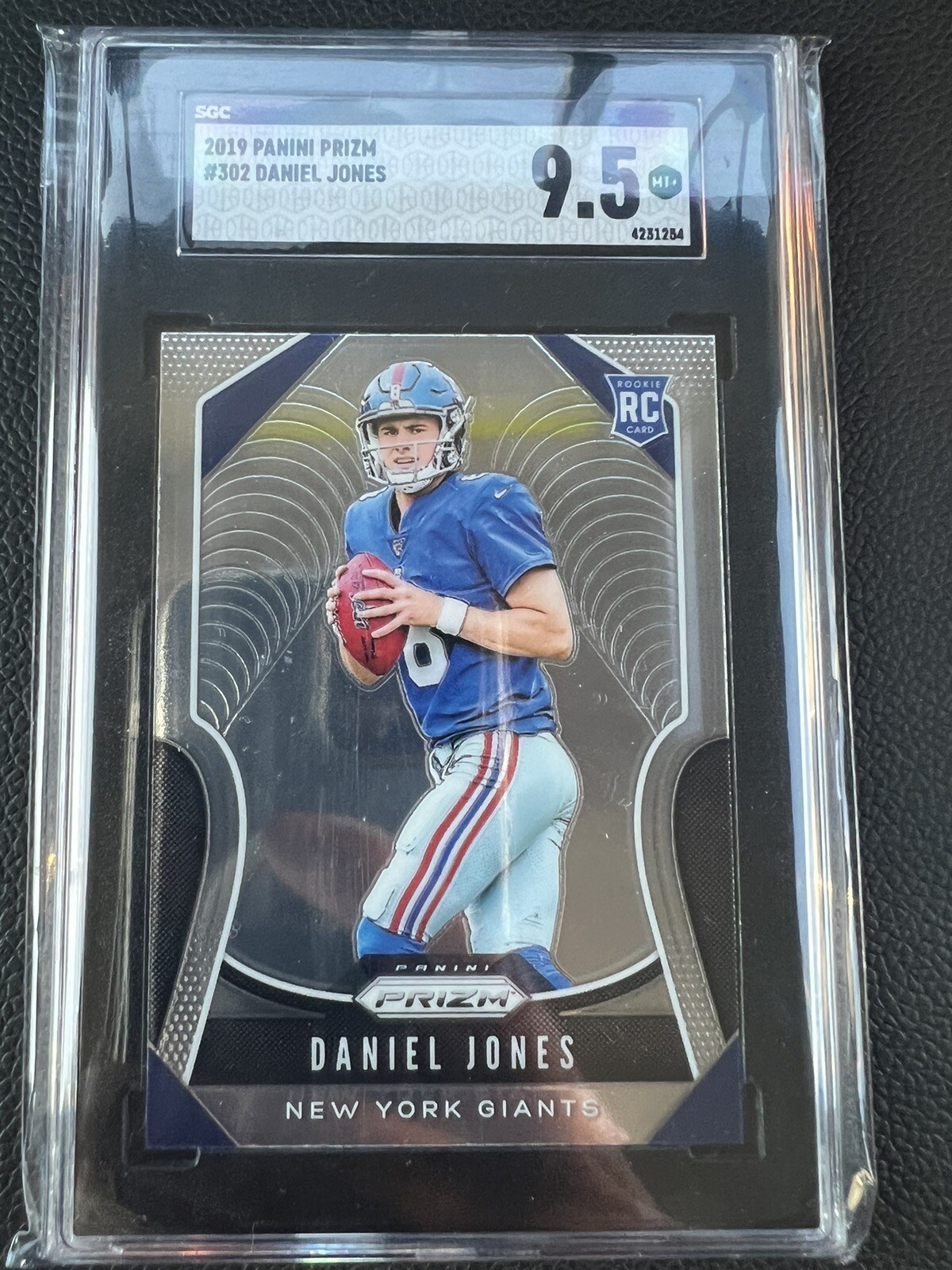 Daniel Jones 2019 Panini Prizm Rookie Card #302 SGC 9.5 Mint+