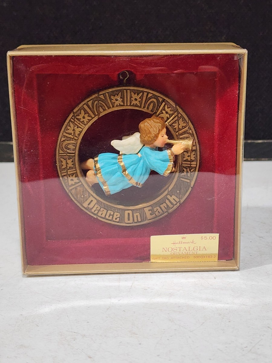 Vintage 1977 Hallmark Keepsake Ornament Angel Peace on Earth Tree