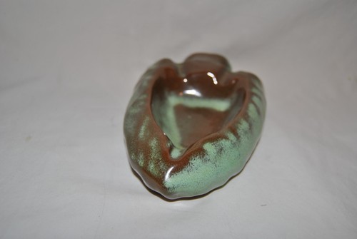 Frankoma Prairie Green Arrowhead Ashtray - Picture 3 of 9
