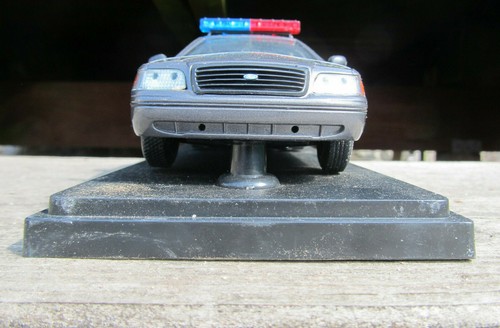 Classic Metal Works 1:24 1999 Ford Police Interceptor Ohio State Highway Patrol - Picture 7 of 12