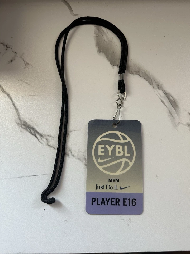 EYBL NIKE PLAYER TAGS E16-(2025-26) (sessão Memphis) - Cordão/gravata com zíper incluída - Imagem 2 de 2