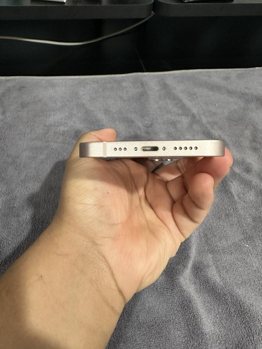 Apple iPhone 13 128GB A2482 *AS-IS FOR SALVAGE/PARTS/DISASSEMBLY* - Zdjęcie 6 z 9