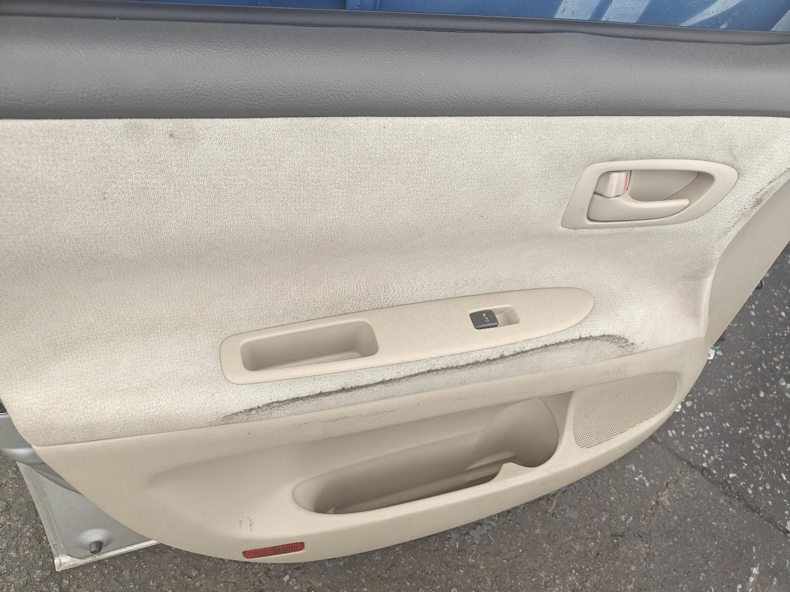 Toyota Avensis Left Front Window Switch ACM20 12/2001-12/2010