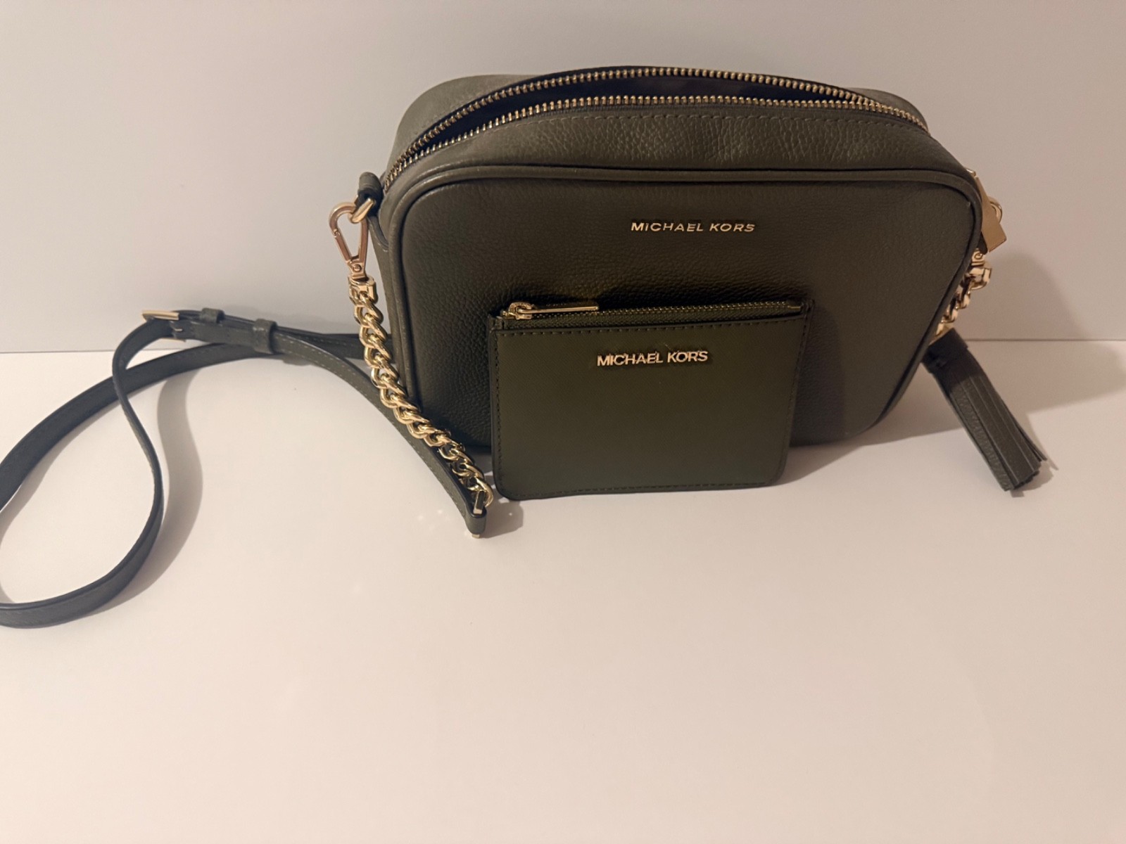 Michael Kors Jet Set 32S4GTVC3L Crossbody Bag, and wallet La