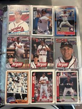 130 assorted baseball cards from late 90s / early 00s