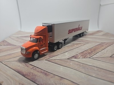 HO Scale International Prostar Freightliner W Supervalu Reefer Tractor Trailer