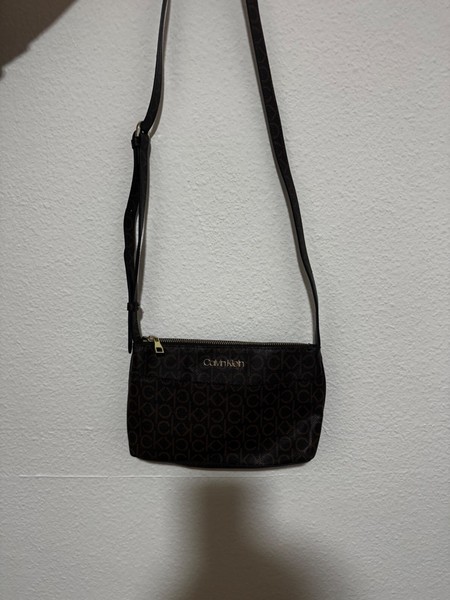 Braune Calvin Klein Umhängetasche - Top Zustand!