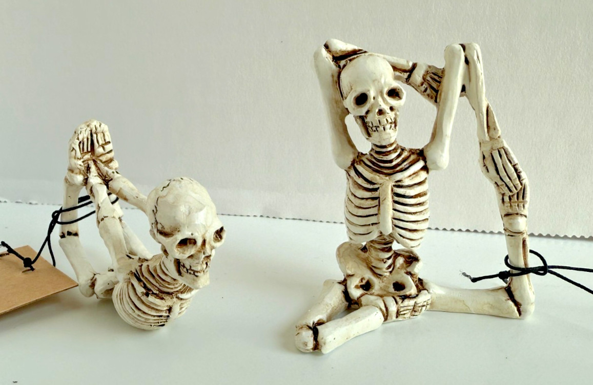 Creative Co-Op Set of 2 Yoga Skeleton Figurines
