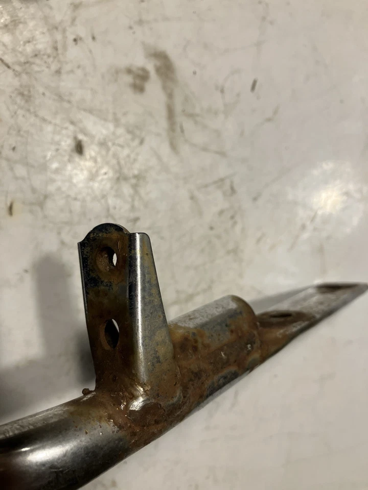 Barra de agarre trasera Kawasaki Mojave 250 87-95 Foto 3 de 4