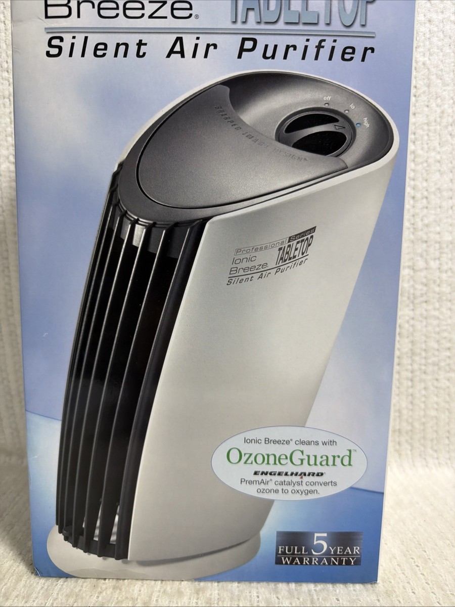 Sharper Image Tabletop Ionic Breeze SI719 Silent Air Purifier for