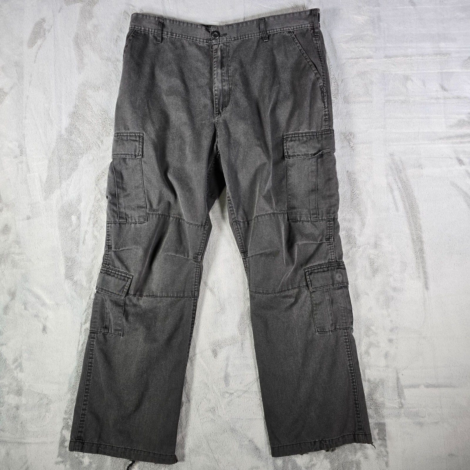 Distressed 2010s Rothco B.D.U. Black Military Style Tactical Cargo Pants (37x30)