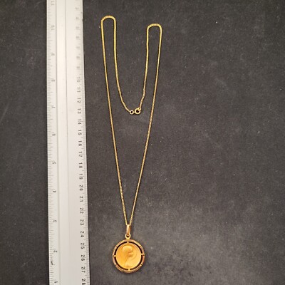 Collier Chaîne Pendentif Plaqué Or – Occasion, Style Classique