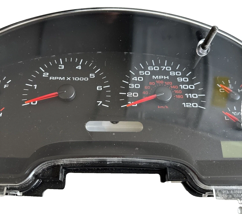 Cuadro de instrumentos Ford F150 2004-2008 OEM usado Foto 3 de 4