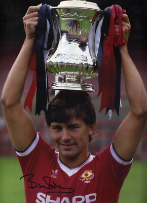 BRYAN ROBSON signiertes ''FA Cup'' Foto - Manchester United & England - Preprint