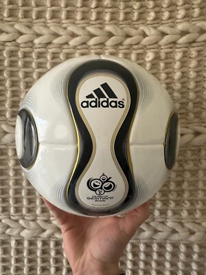 Teamgeist FIFA World Cup 2006 Germany Adidas Official Soccer Ball