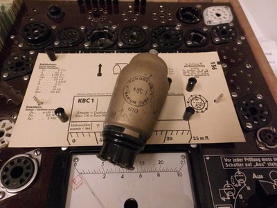 E-Röhre Tungsram KBC 1 Triode 7 / 0,4 mA Tube geprüft auf Funke W19 BL-2651