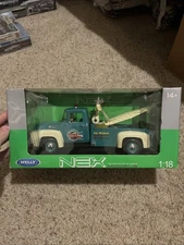 Welly NEX Models 1/18 Scale 1956 Ford F-100 Tow Truck Road Service Bob’s Towing