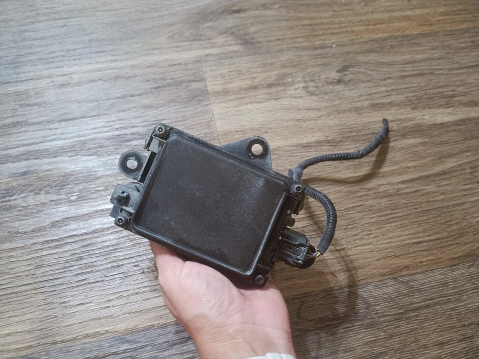 Conjunto de radar adaptativo de control de criuse sensor de distancia Honda Accord 13-15 fabricante de equipos originales Foto 2 de 4