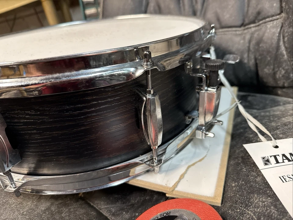 Tama Imperialstar 14 x 5 Tambor Redoblante Roble Negro Envoltura Foto 2 de 4