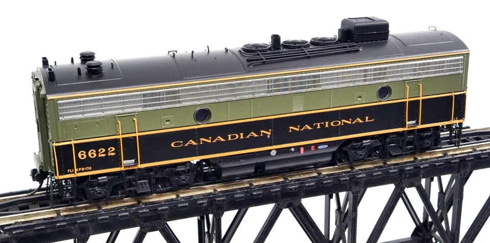 Rapido 221004 HO Canadian National CN #6622 F9B DCC Sound Custom Fitted Loco - Image 4 of 4