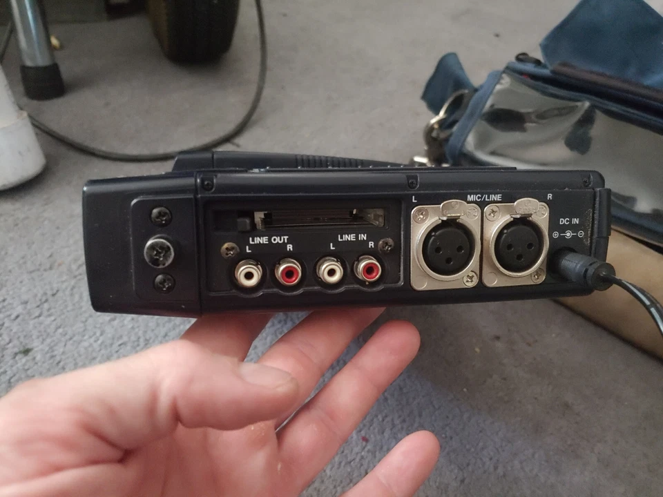 TASCAM HD-P2 Portable Stereo Audio Recorder w/ AC Adapter & Portabrace Bag - Image 4 of 4