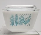 Set Of Two Pyrex Dish Refrigerator Small 0501 Amish Butterprint White With Lid