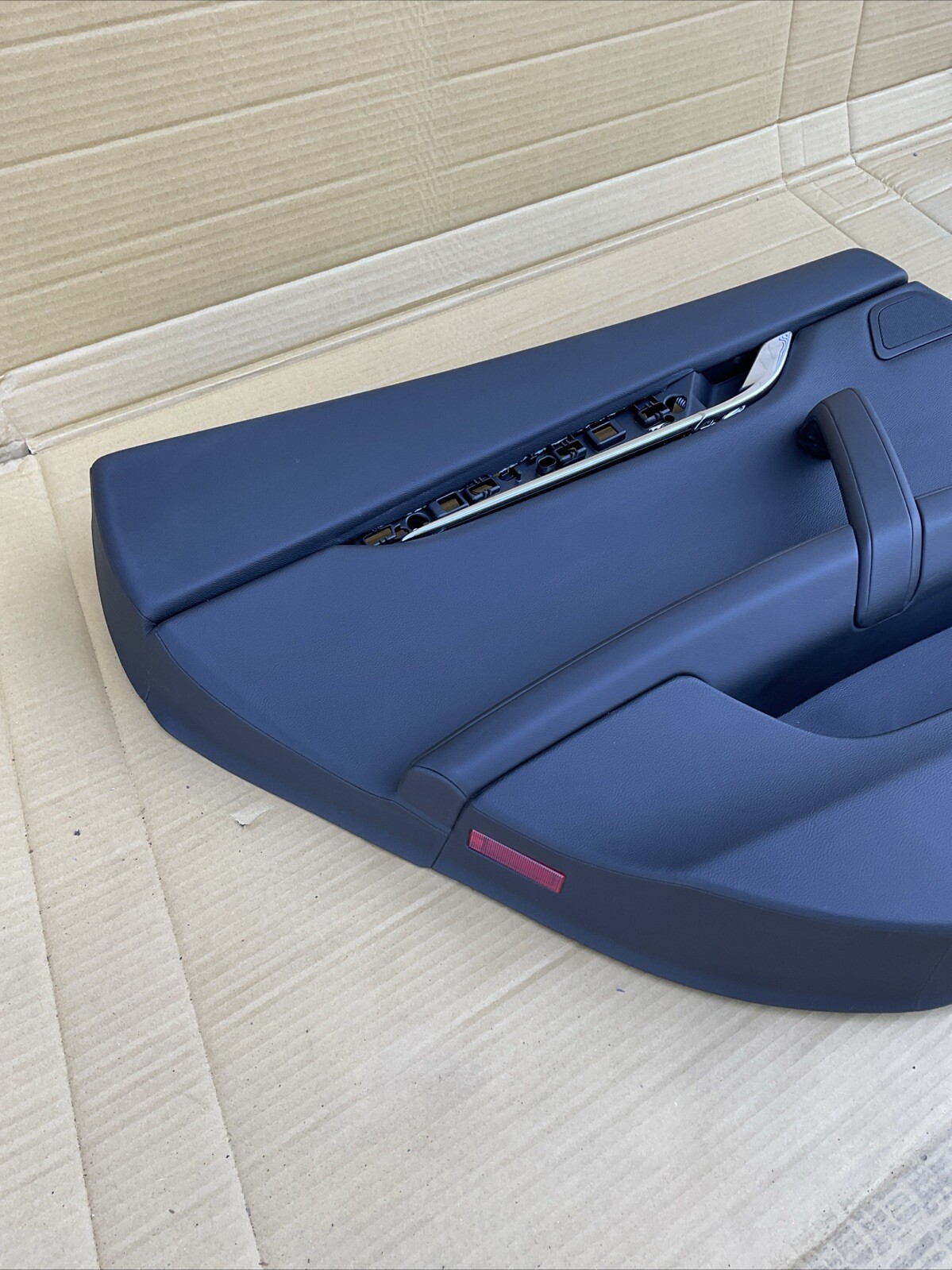14-17 Maserati Quattroporte Rear Left Driver Side Interior Door Panel Oem