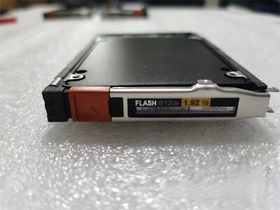 EMC D3F-2SFXL2-1920 1.92T SAS SSD 005052522 Unity 300F 350F 400F