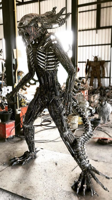 Alien Metal sculpture Xenomorph Life Size Model Metal Art Productions